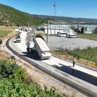Karacabey ve Mustafakemalpaşa'da yollar yenileniyor 