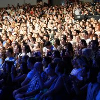 Açıkhava'da Emre Altuğ'dan müzik dolu gece 