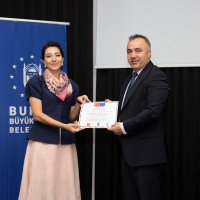 Büyükşehir'den genç kadınlara dijital ticaret desteği 