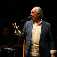 Açıkhava'da Fatih Erkoç'tan zamansız şarkılar 