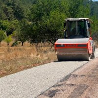 Keles'te yollar hem yenileniyor hem genişliyor 
