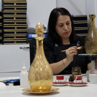 Cam, ustaların elinde sanata dönüşüyor 