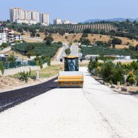 Bursa'da mezarlık yolları yenileniyor 