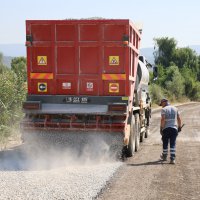 Büyükşehir 5 ilçede yolları yeniliyor  