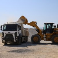 Büyükşehir 5 ilçede yolları yeniliyor  