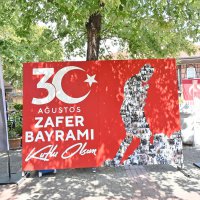Bursalılardan Zafer Bayramı'na anlamlı iz 