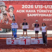 Büyükşehir Belediyesporlu okçulardan 3 madalya 