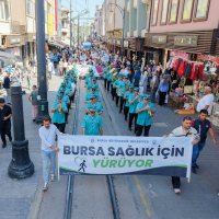 Bursa sağlık için yürüdü