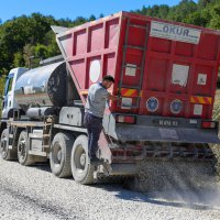 Büyükşehir, 3 ilçede 50 kilometrelik yolu yeniledi