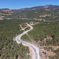 Keles'te yollar yenileniyor