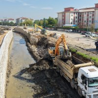 Büyükşehir'den Nilüfer'de kapsamlı dere ıslahı
