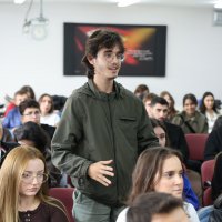 Başkan Vekili Biba'dan gençlere: "Önünüz aydınlık"