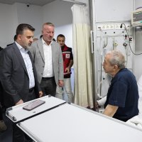 Başkan Vekili Biba, acı günde vatandaşları yalnız bırakmadı