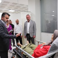 Başkan Vekili Biba, acı günde vatandaşları yalnız bırakmadı
