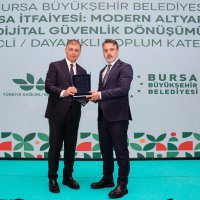 Bursa Büyükşehir’in itfaiye yatırımlarına ulusal ödül