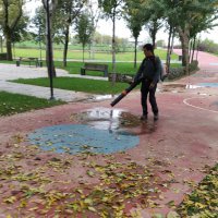 Büyükşehir’den park ve bahçelere düzenli bakım